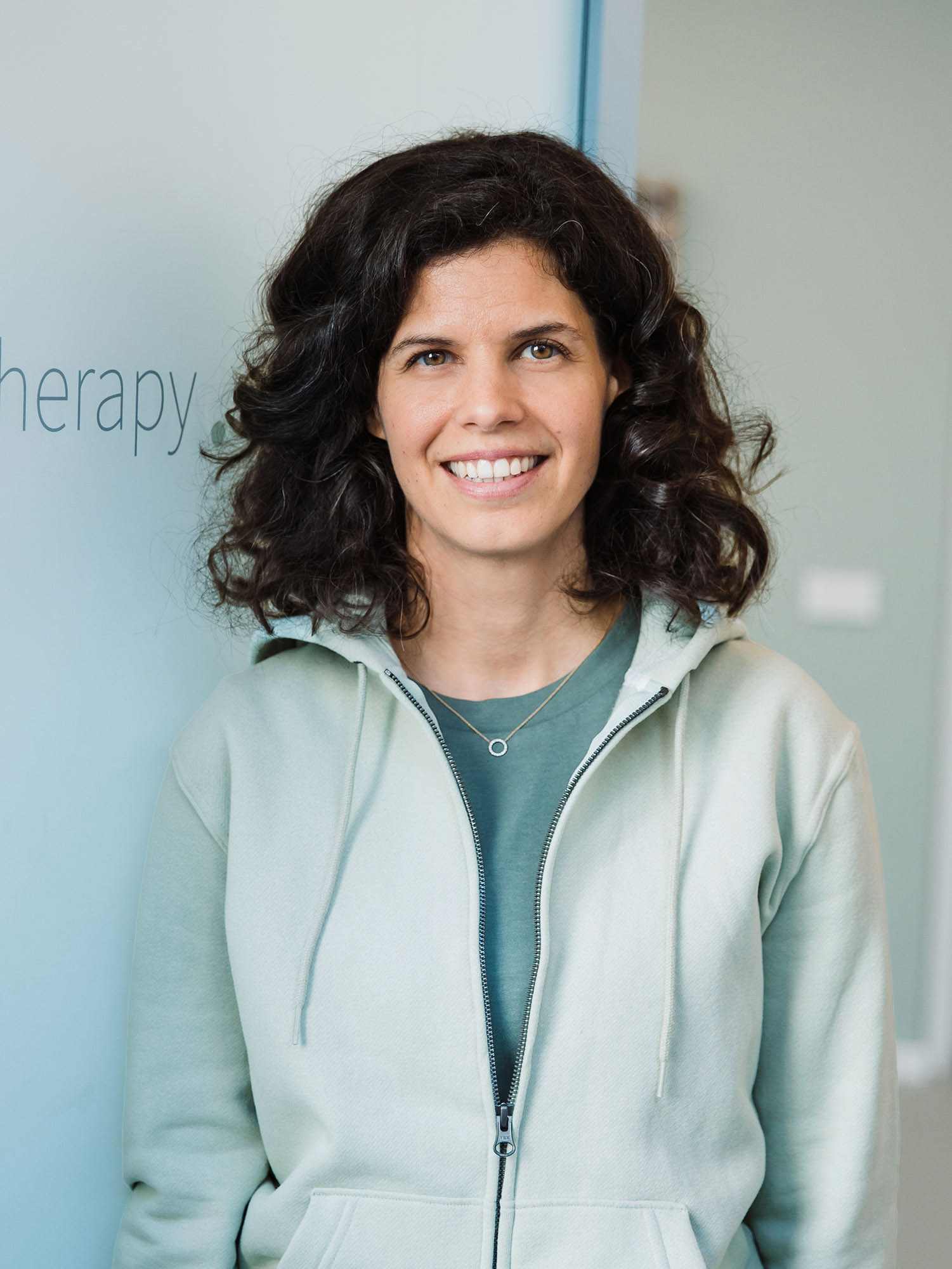 Portrait der Physiotherapeutin Marion Pichler – Fotografie: Tania Marcadella